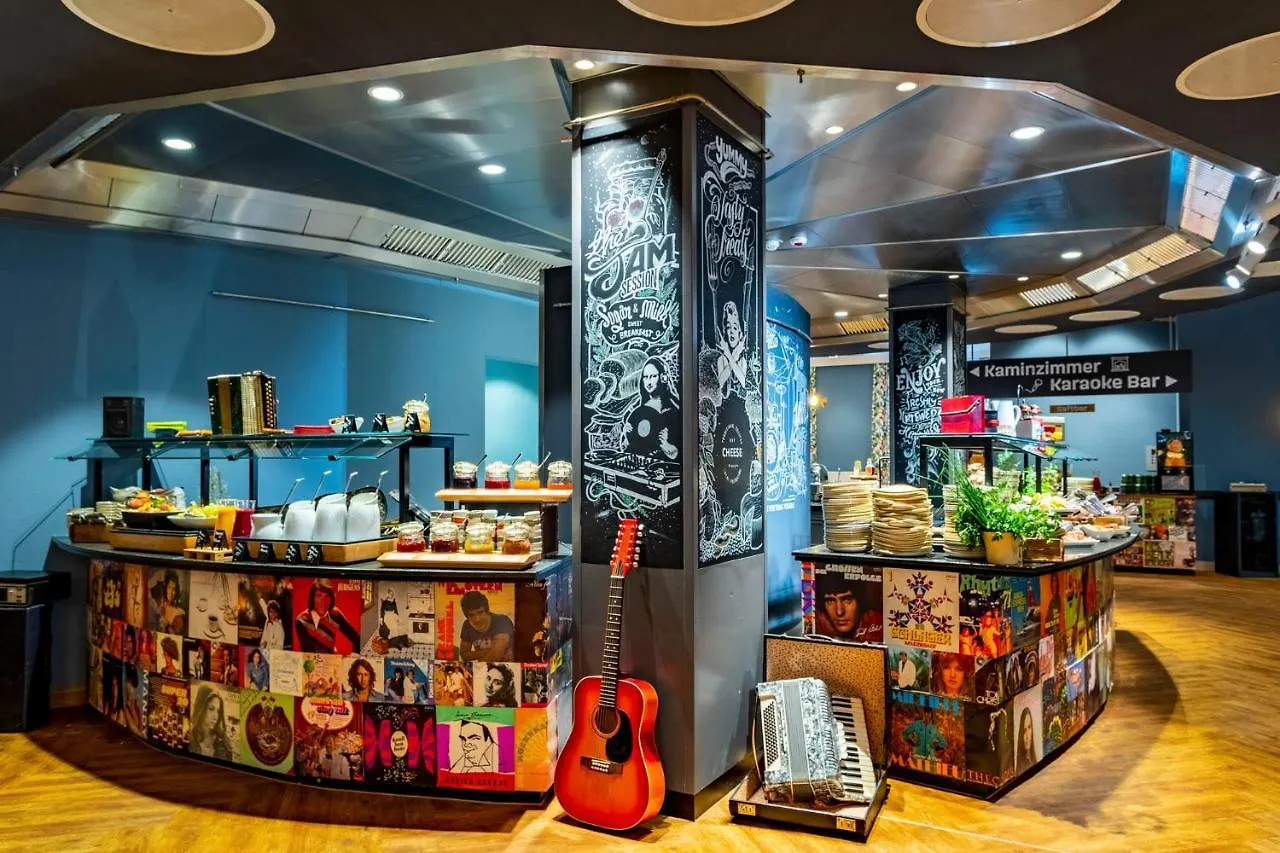 Mightytwice Hotel Dresden Germany