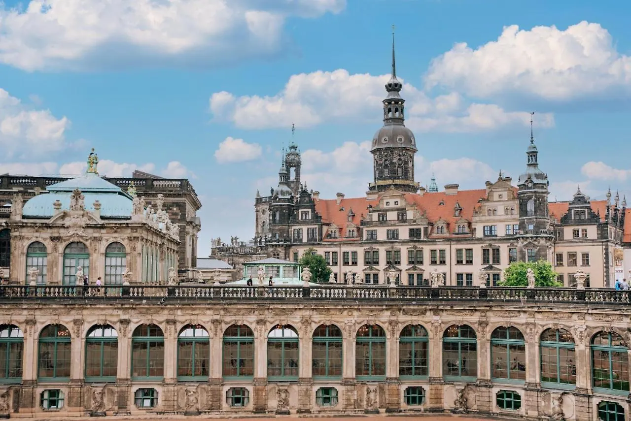 mightyTwice Hotel Dresden 4*,